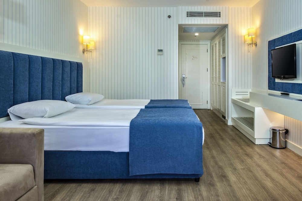 Mirada Del Mar Hotel - All Inclusive — Hotel rooms in Kemer