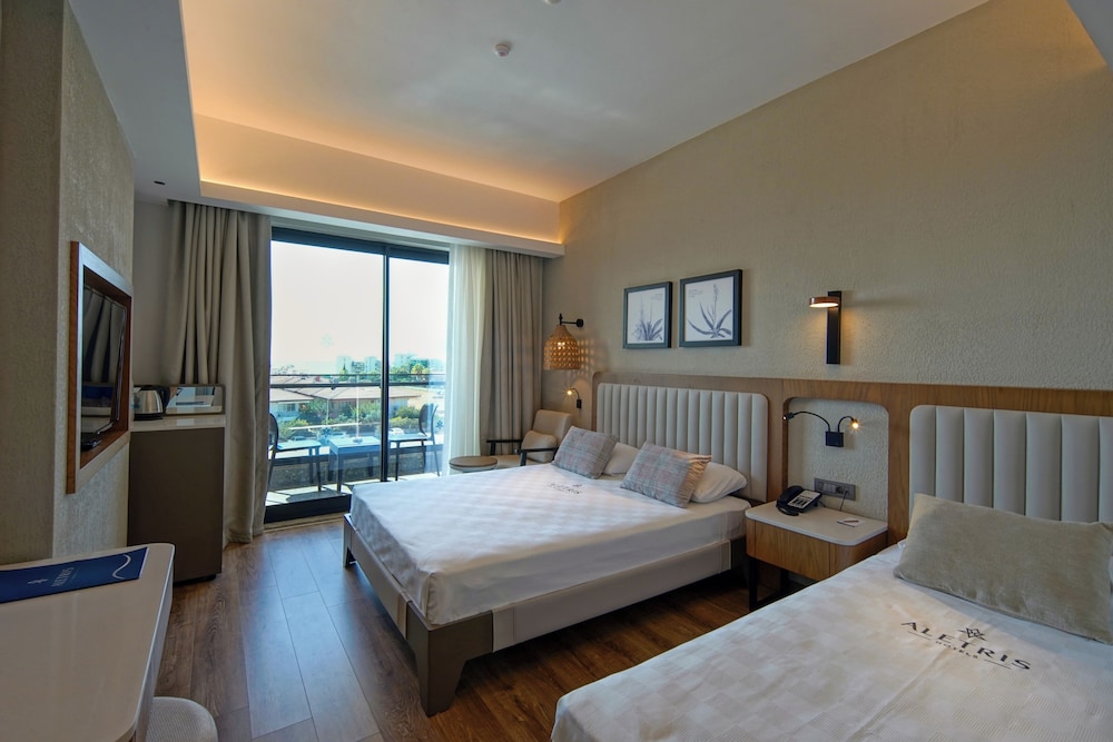 Aletris Deluxe Hotel & Spa — Main photo in Side