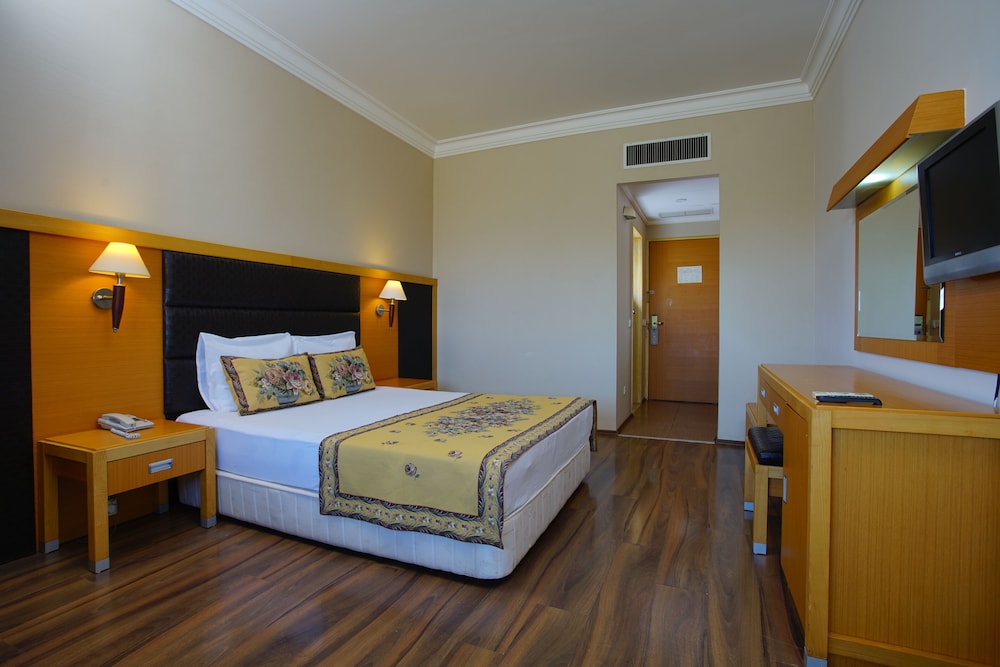 Perre La Mer Hotel Resort & Spa — Hotel rooms in Kemer