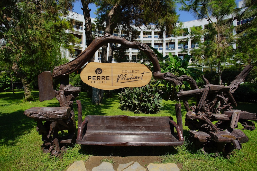 Perre La Mer Hotel Resort & Spa — Hotel building in Kemer