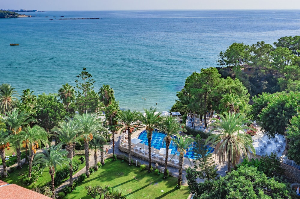 Utopia Beach Club — Outdoor in Avsallar