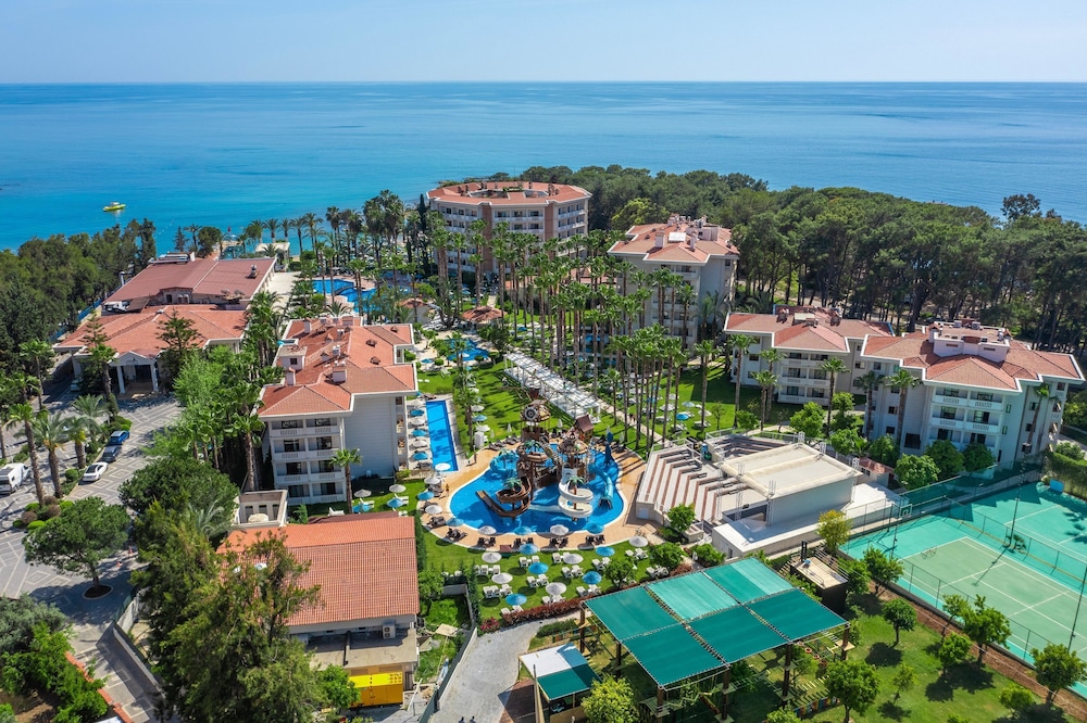 Utopia Resort & Residence — Attractions for children in Avsallar