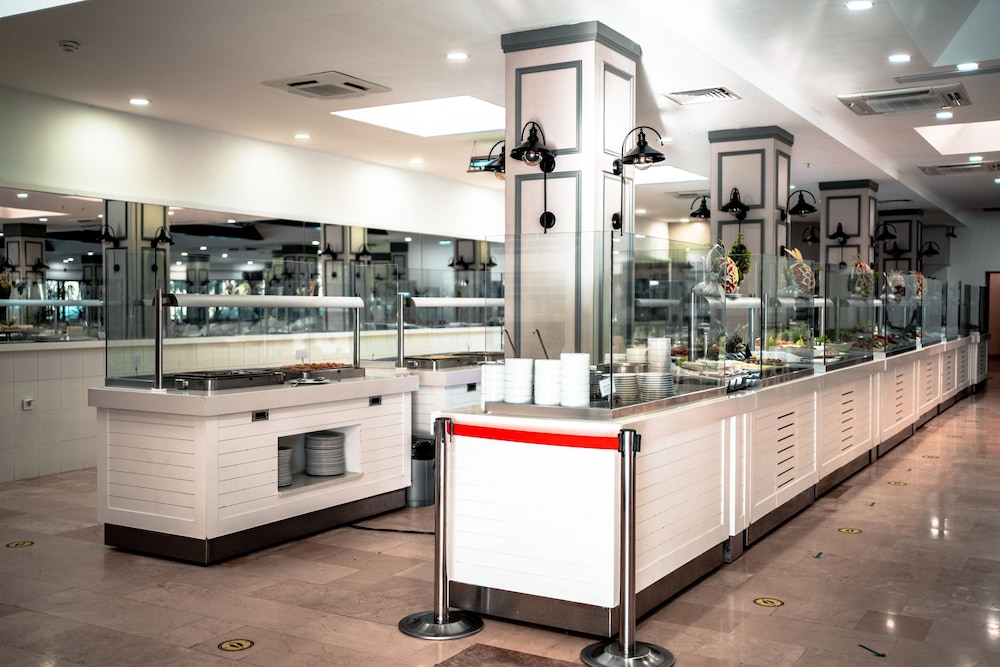 Lucida Beach Hotel - Ultra All Inclusive — Restaurant & bars in Kemer