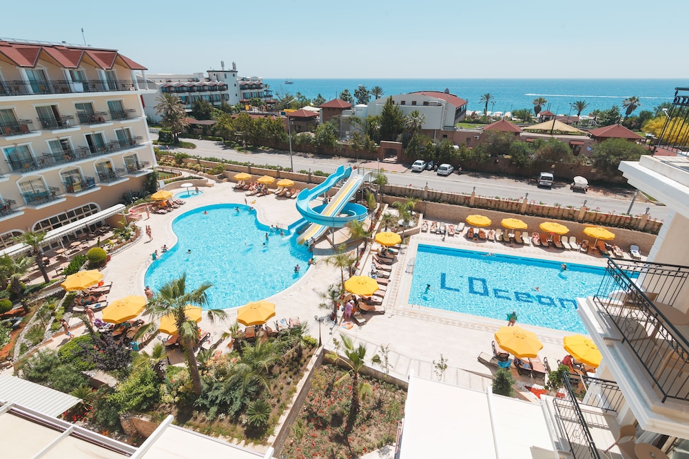 L'Oceanica Beach Resort Hotel - All Inclusive — Main photo in Kemer