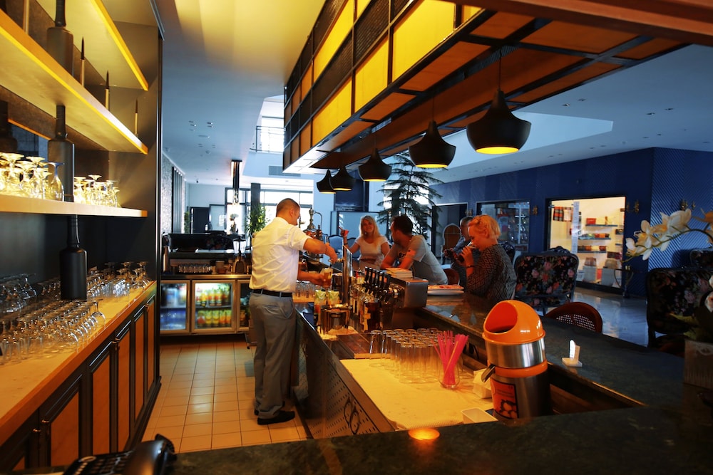 SEY BEACH HOTEL &SPA — Restaurant & bars in Alanya