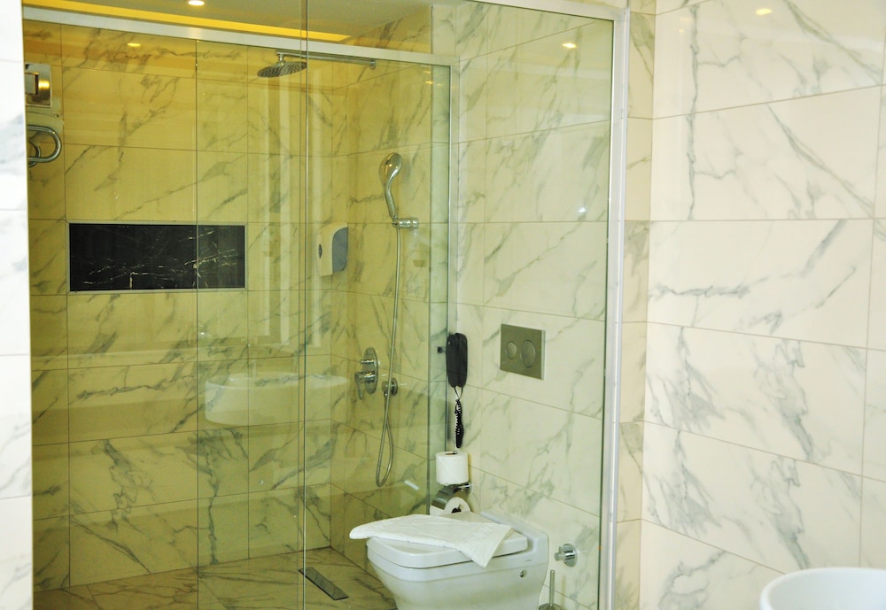 SEY BEACH HOTEL &SPA — Hotel rooms in Alanya