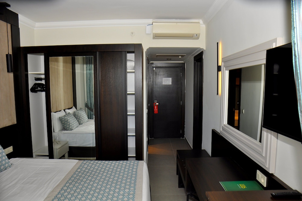 Lake River Side Hotel Spa - Ultra All Inclusive — Hotel rooms in Side