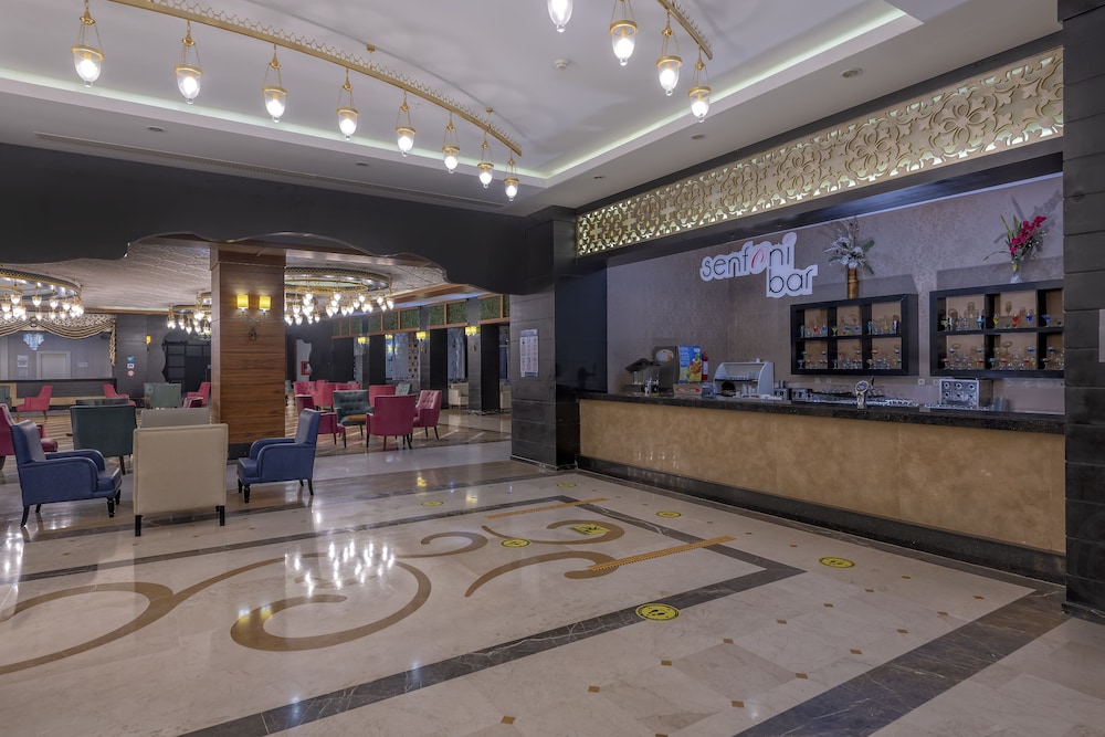 Lake River Side Hotel Spa - Ultra All Inclusive — Restaurant & bars in Side