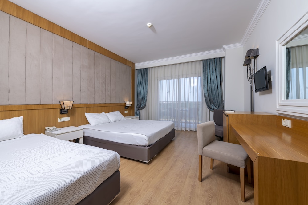 Lake River Side Hotel Spa - Ultra All Inclusive — Hotel rooms in Side