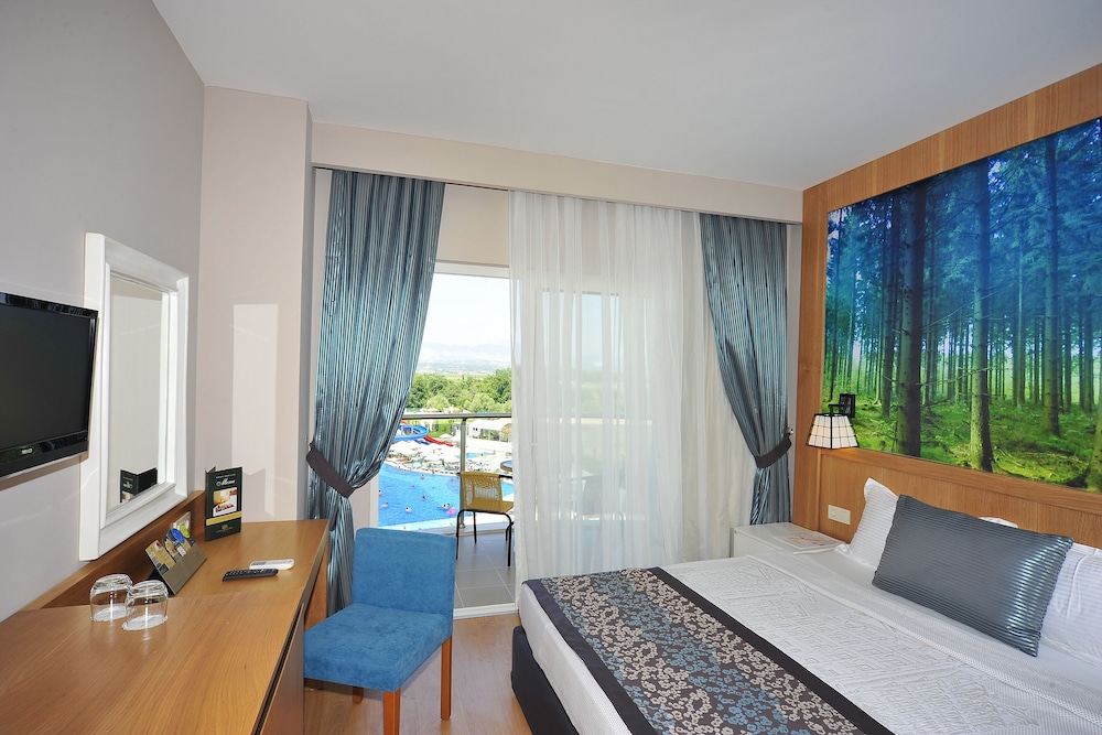 Lake River Side Hotel Spa - Ultra All Inclusive — Hotel rooms in Side