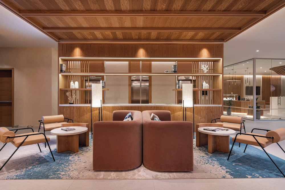 Hyatt Regency Lisbon — Restaurant & bars in Lisbon, Lisboa