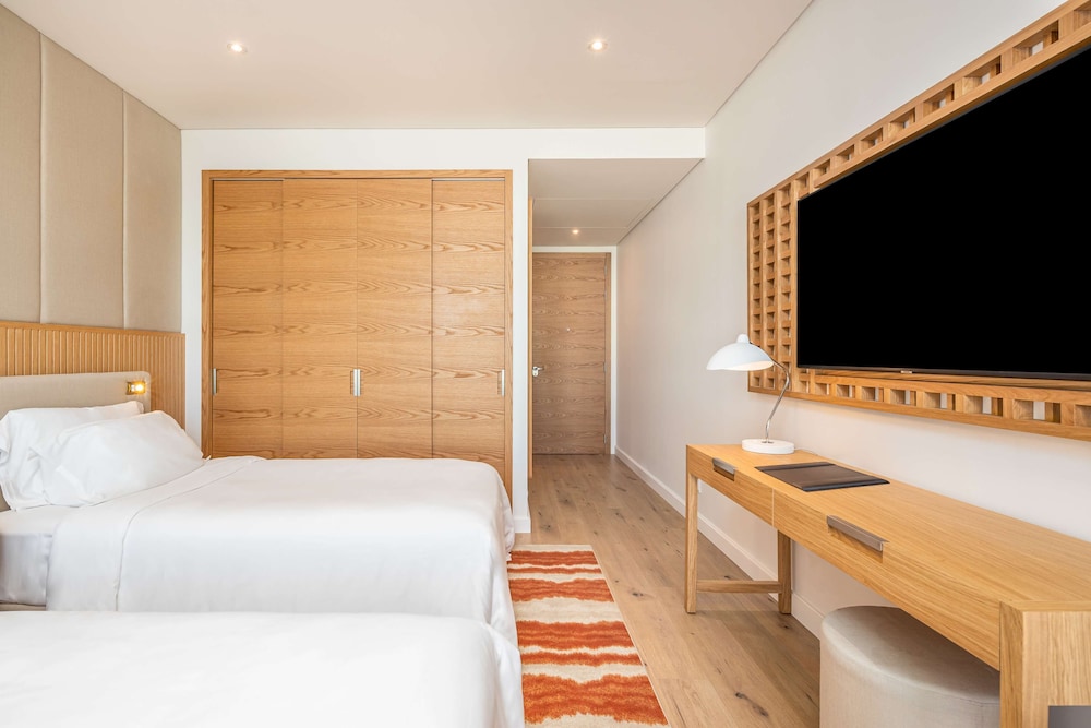 Hyatt Regency Lisbon — Hotel rooms in Lisbon, Lisboa