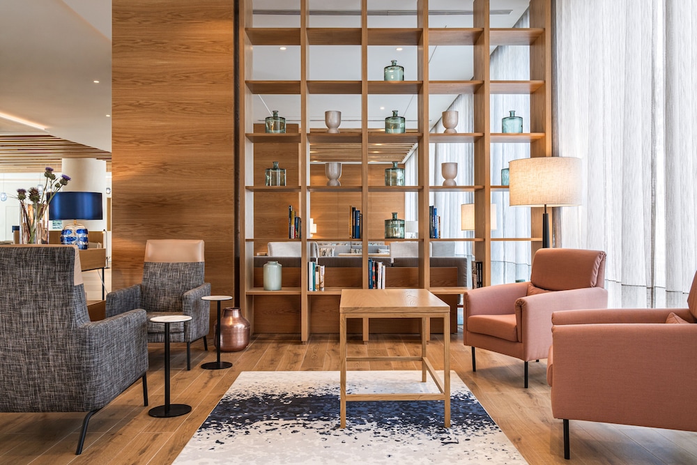 Hyatt Regency Lisbon — Restaurant & bars in Lisbon, Lisboa