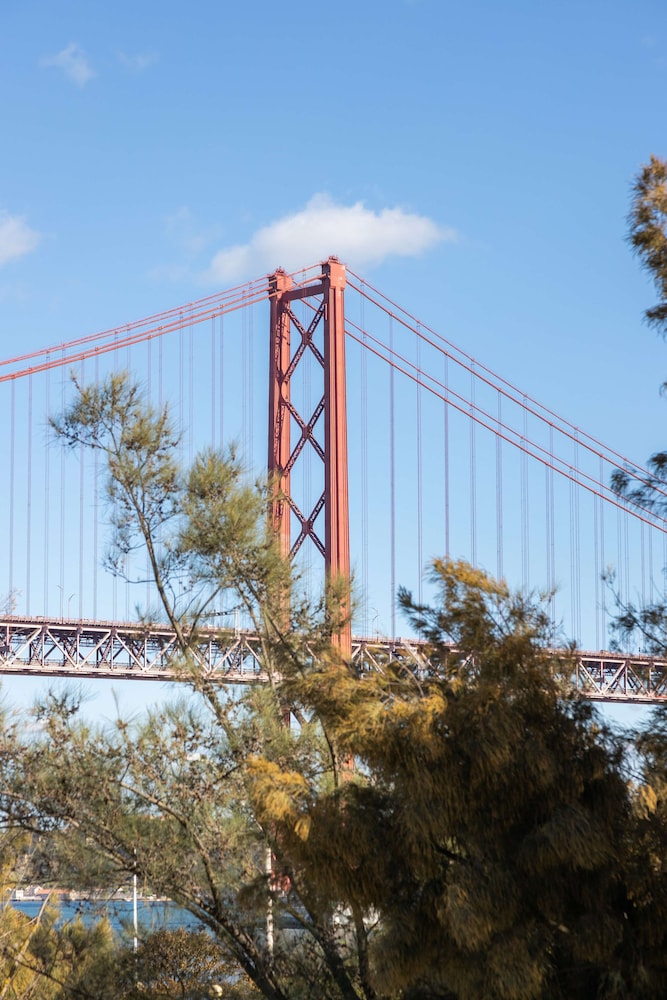 Hyatt Regency Lisbon — Attractions in the area in Lisbon, Lisboa