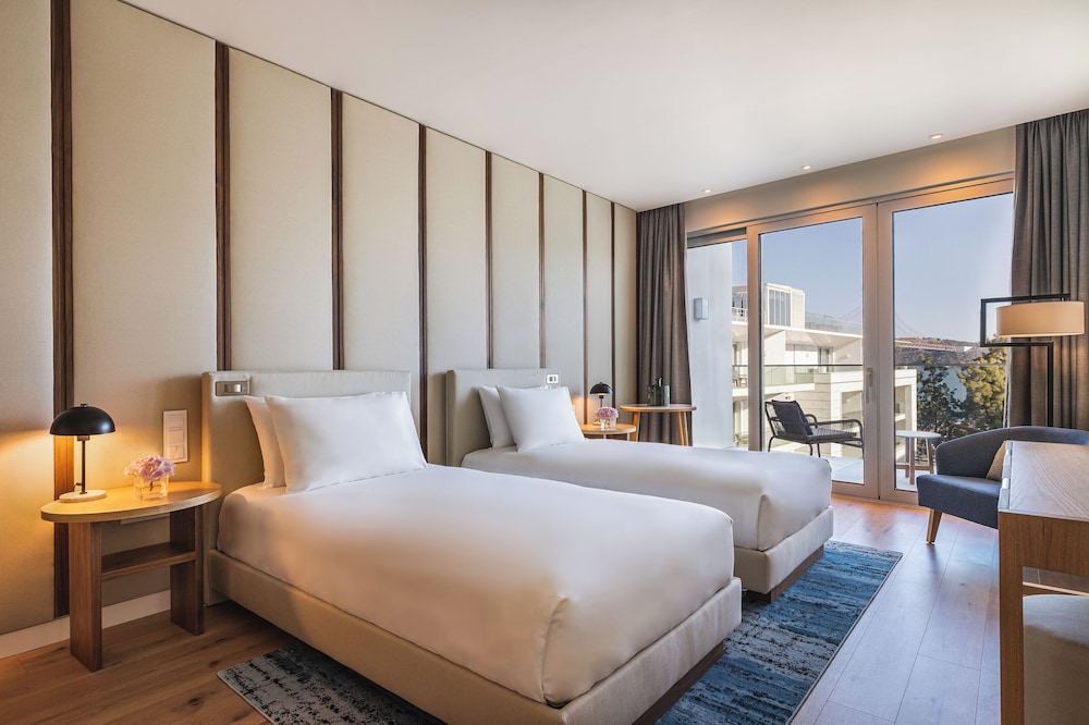 Hyatt Regency Lisbon — Hotel rooms in Lisbon, Lisboa