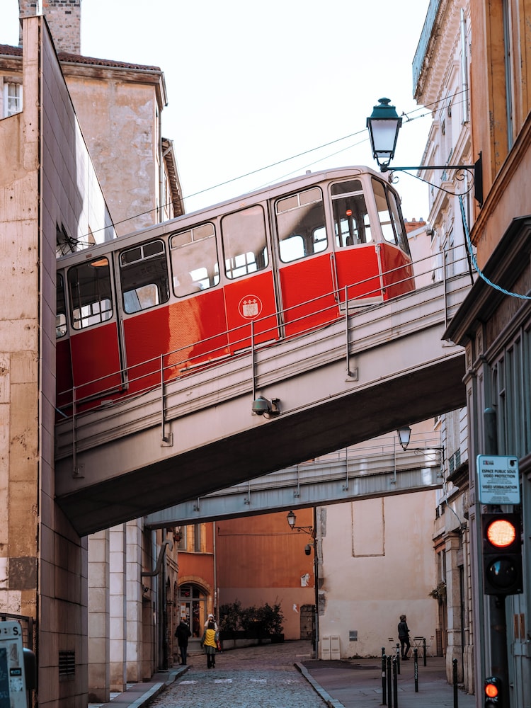 Académie Hôtel Lyon - zdjęcie 5
