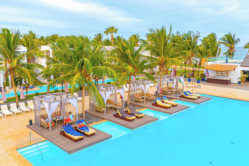 TUI BLUE Tamala — Swimming pool in Serrekunda