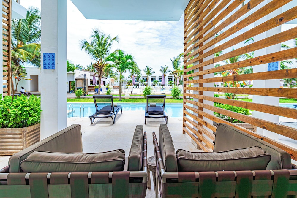 TUI BLUE Tamala — Swimming pool in Serrekunda