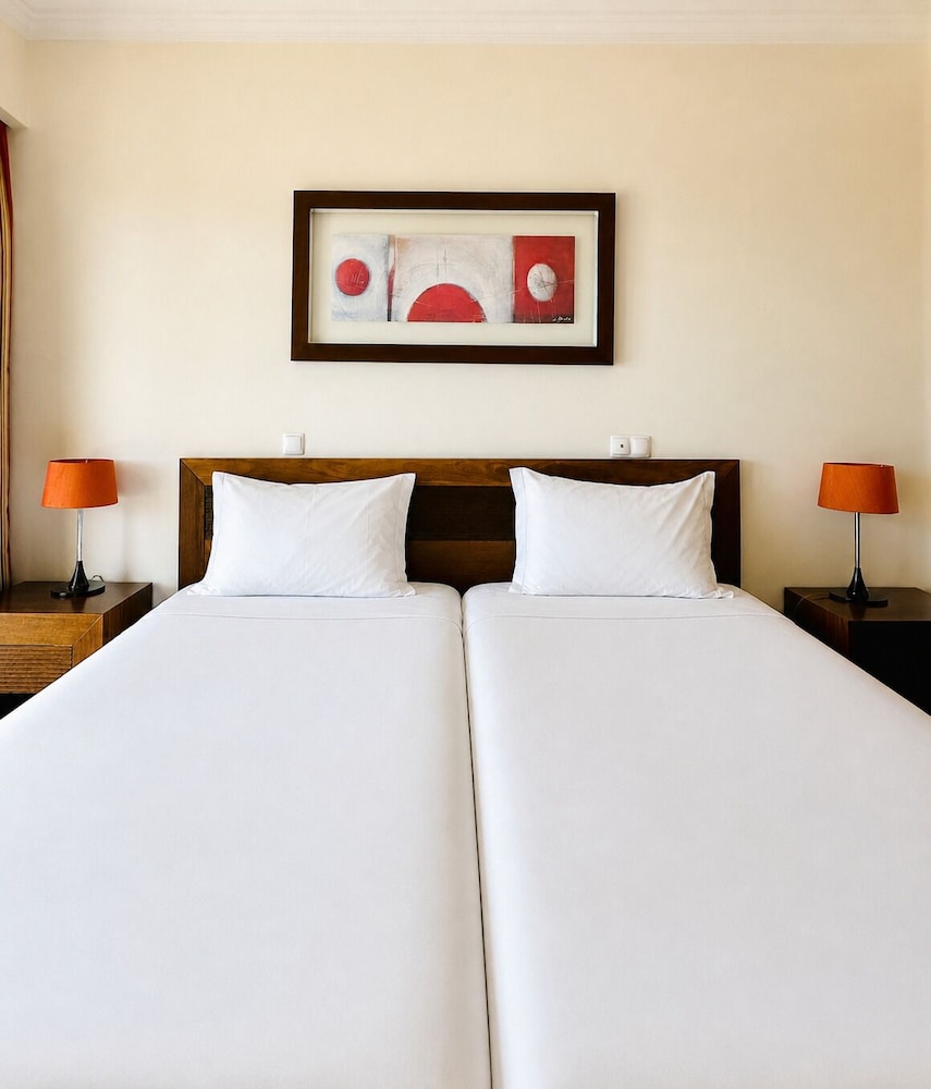 Cerro Mar Atlantico & Cerro Mar Garden — Hotel rooms in Albufeira, Faro