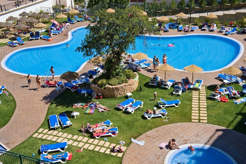 Cerro Mar Atlantico & Cerro Mar Garden — Swimming pool in Albufeira, Faro