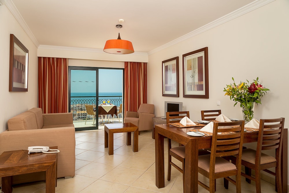 Cerro Mar Atlantico & Cerro Mar Garden — Hotel rooms in Albufeira, Faro