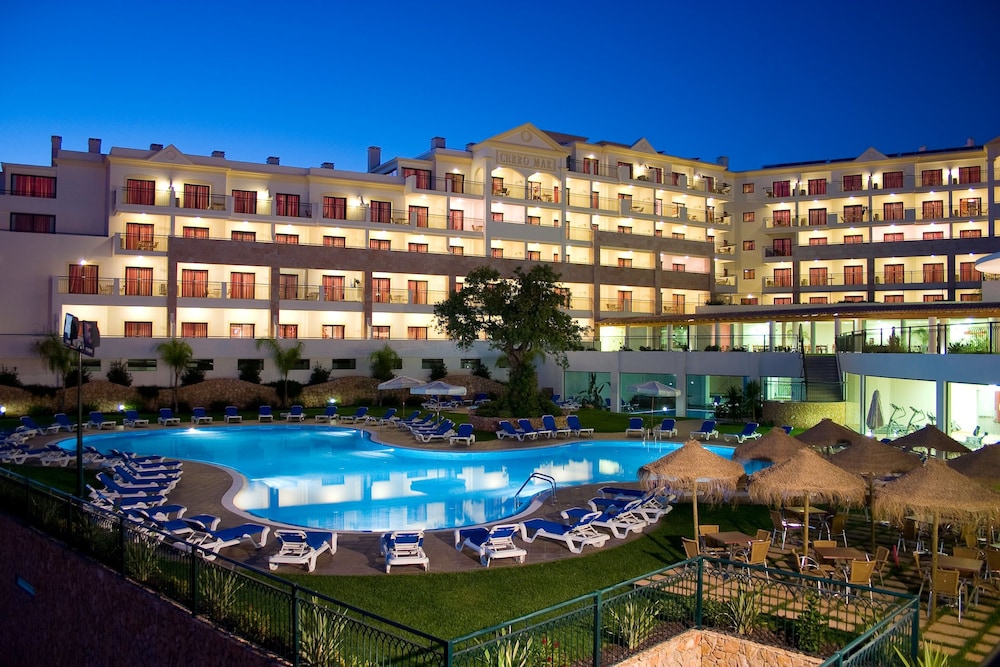 Cerro Mar Atlantico & Cerro Mar Garden — Swimming pool in Albufeira, Faro