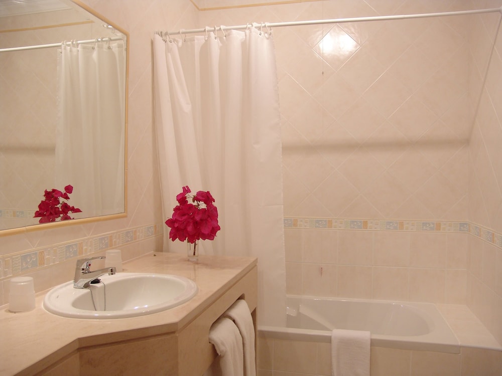 Cerro Mar Atlantico & Cerro Mar Garden — Hotel rooms in Albufeira, Faro