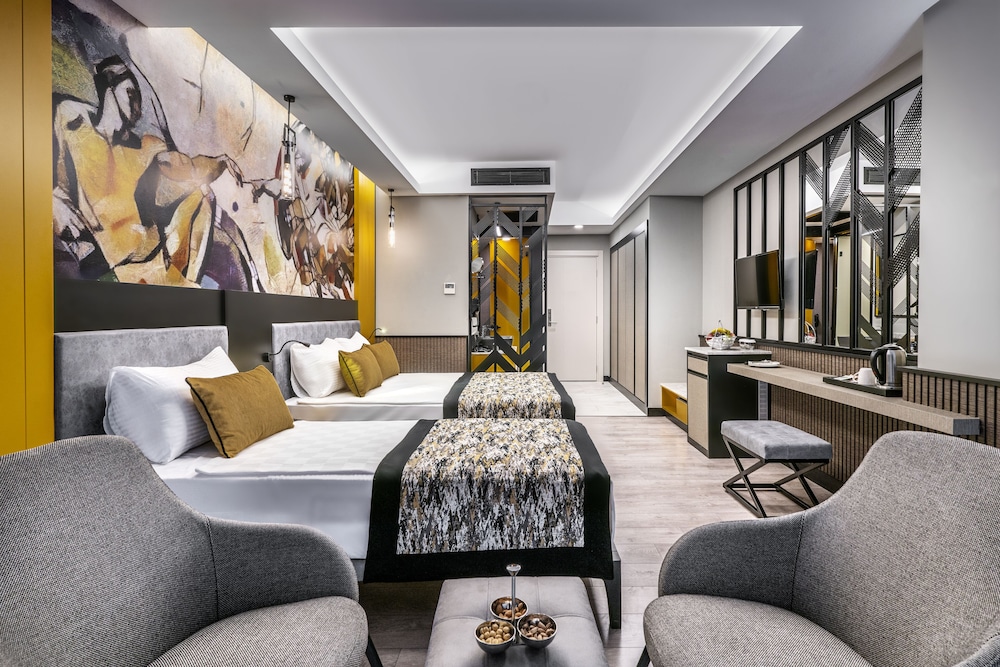 Arnor De Luxe Hotel — Hotel rooms in Side
