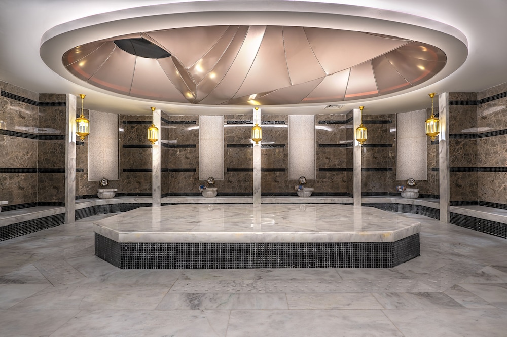 Arnor De Luxe Hotel — Spa in Side