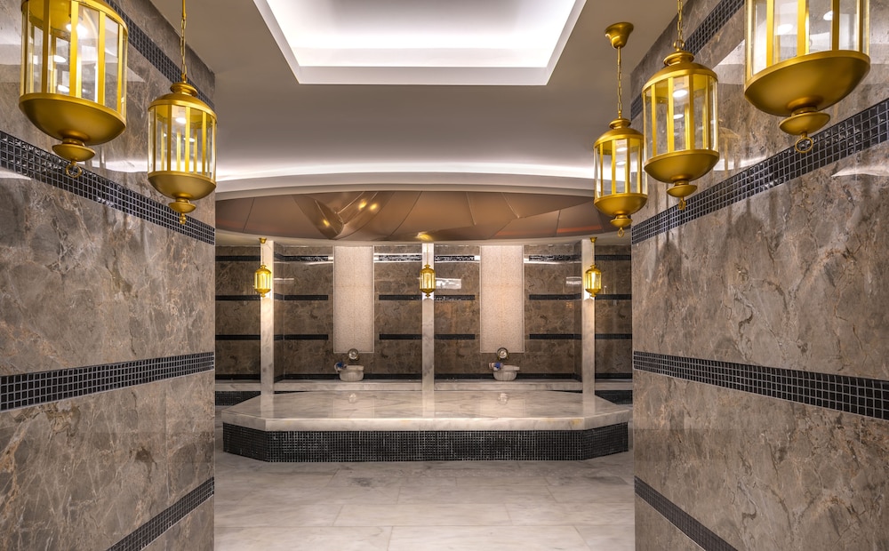 Arnor De Luxe Hotel — Spa in Side