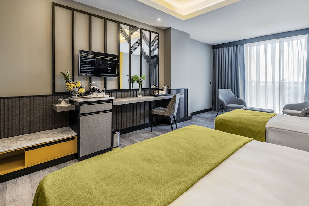 Arnor De Luxe Hotel — Hotel rooms in Side