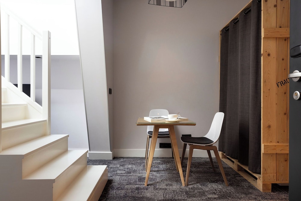 Hôtel Fabric — Hotel rooms in Paris, Ile-de-France
