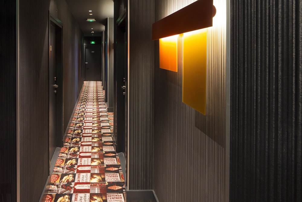 Hôtel Fabric — Hotel building in Paris, Ile-de-France