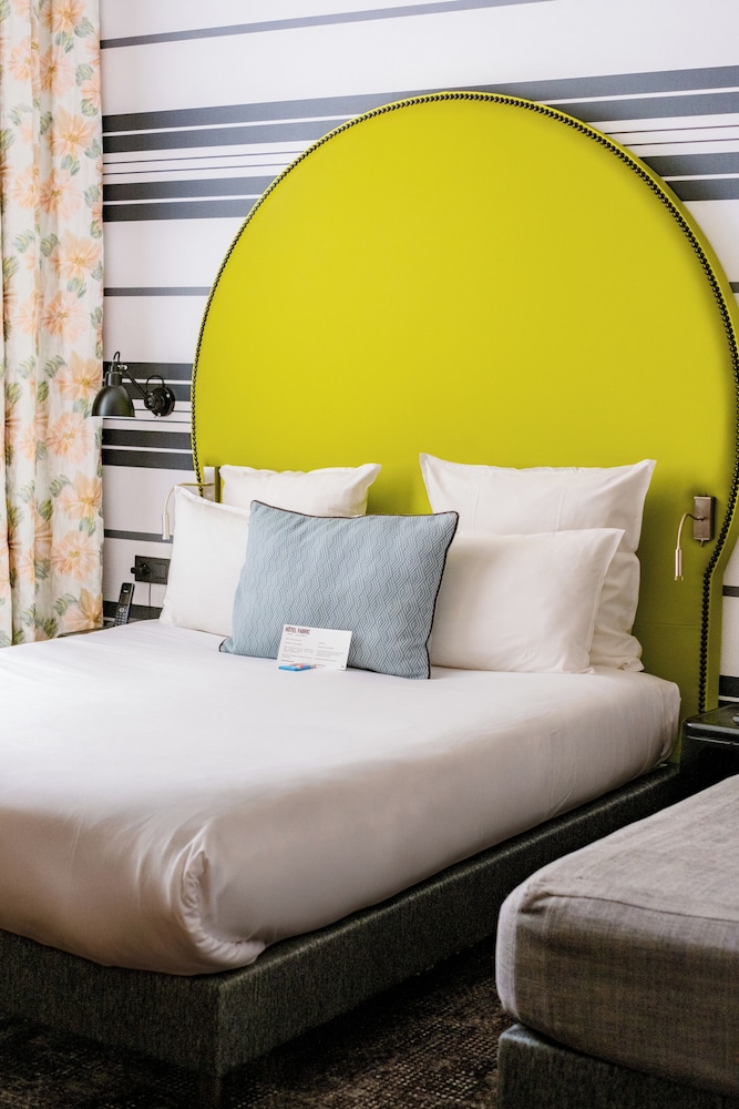 Hôtel Fabric — Hotel rooms in Paris, Ile-de-France