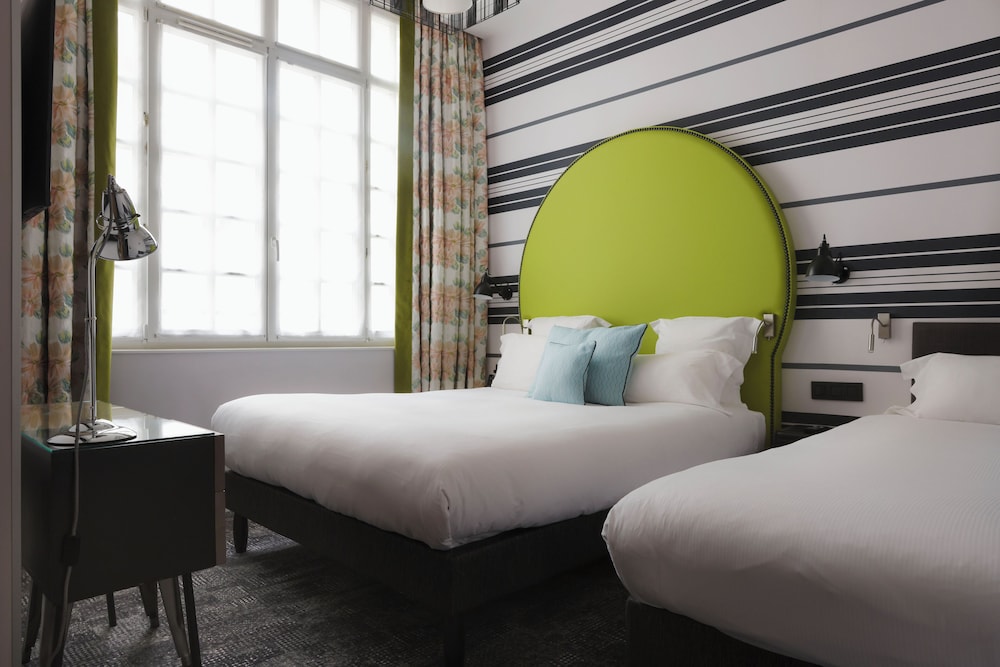 Hôtel Fabric — Hotel rooms in Paris, Ile-de-France