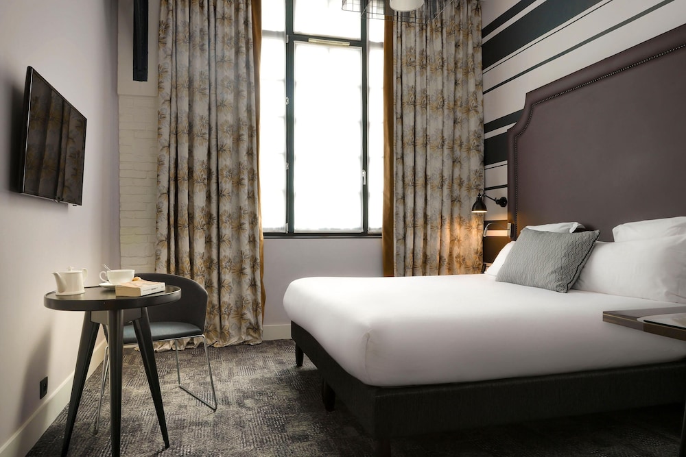 Hôtel Fabric — Hotel rooms in Paris, Ile-de-France