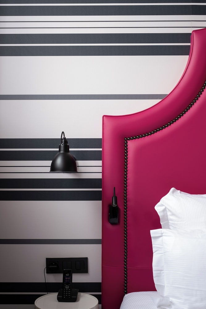 Hôtel Fabric — Hotel rooms in Paris, Ile-de-France
