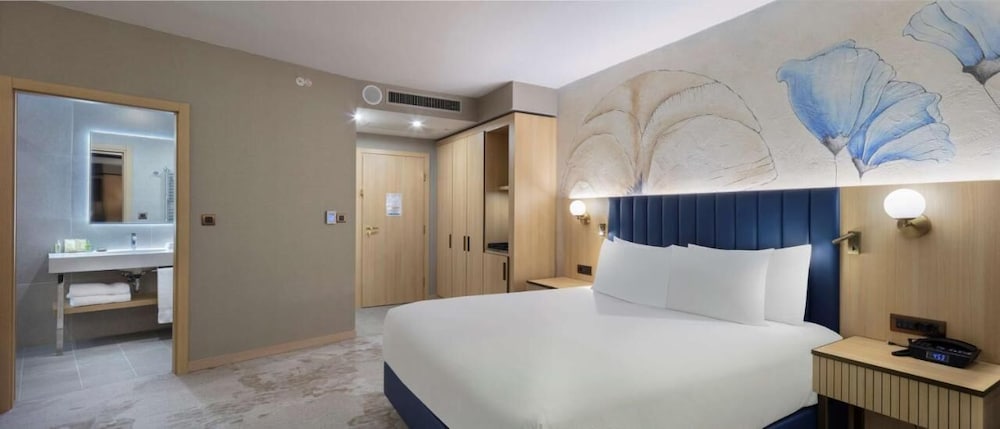 Doubletree By Hilton Plovdiv Center — Hotel rooms in Plovdiv, Plovdiv