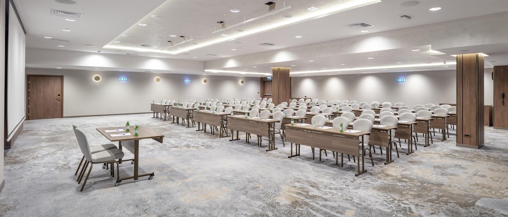 Doubletree By Hilton Plovdiv Center — Hotel building in Plovdiv, Plovdiv