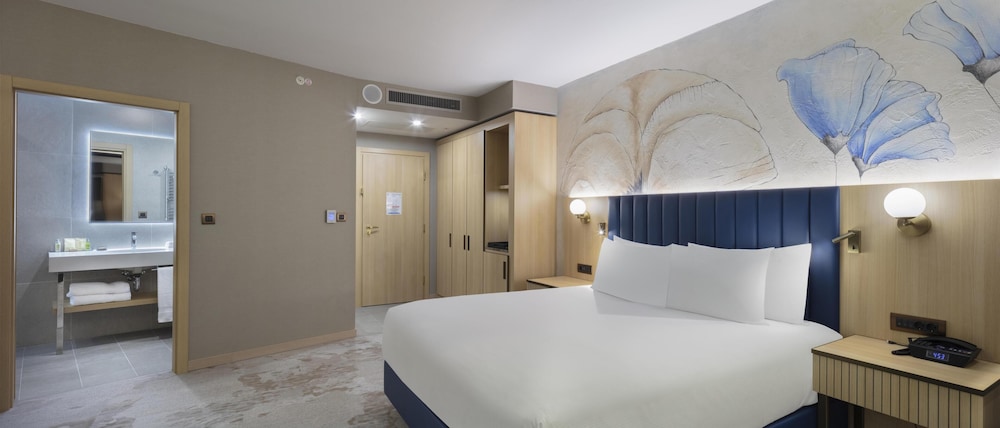 Doubletree By Hilton Plovdiv Center — Hotel rooms in Plovdiv, Plovdiv