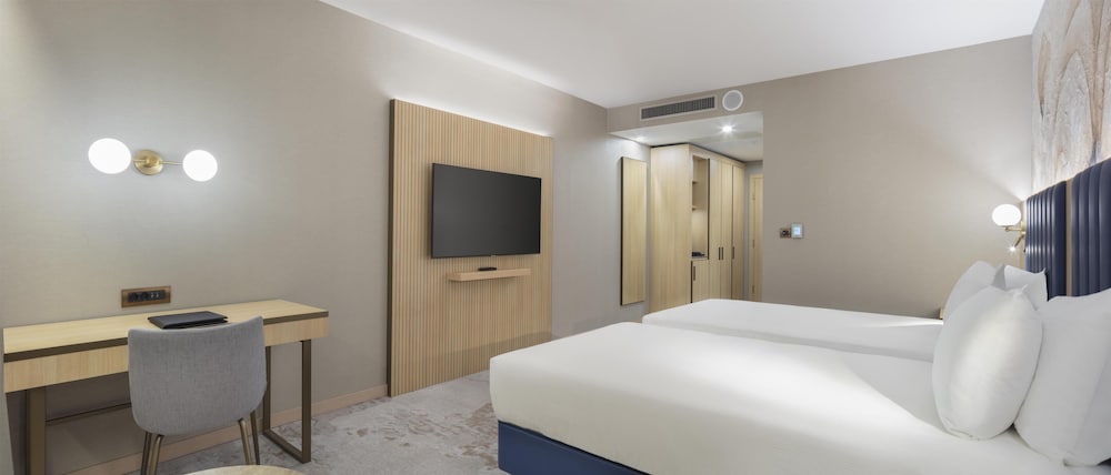 Doubletree By Hilton Plovdiv Center — Hotel rooms in Plovdiv, Plovdiv