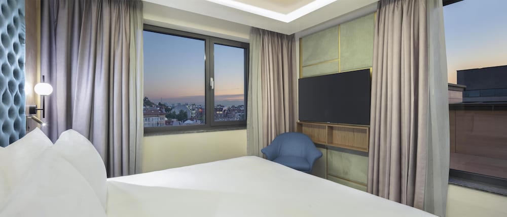 Doubletree By Hilton Plovdiv Center — Hotel rooms in Plovdiv, Plovdiv
