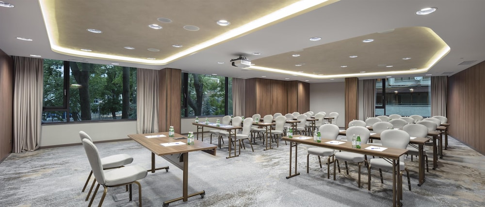 Doubletree By Hilton Plovdiv Center — Hotel building in Plovdiv, Plovdiv