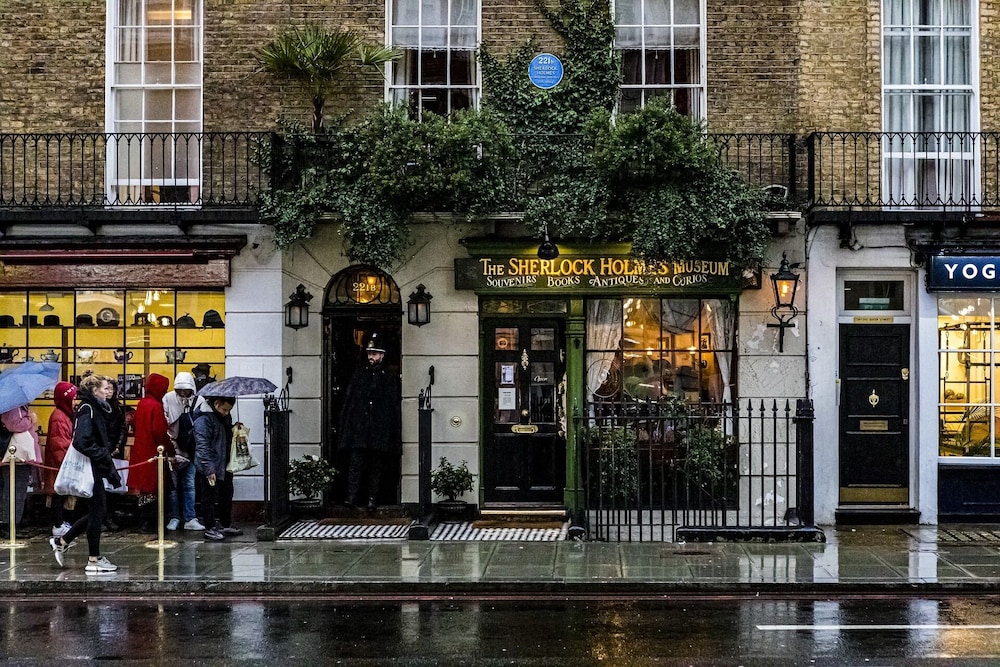 Blandford Hotel