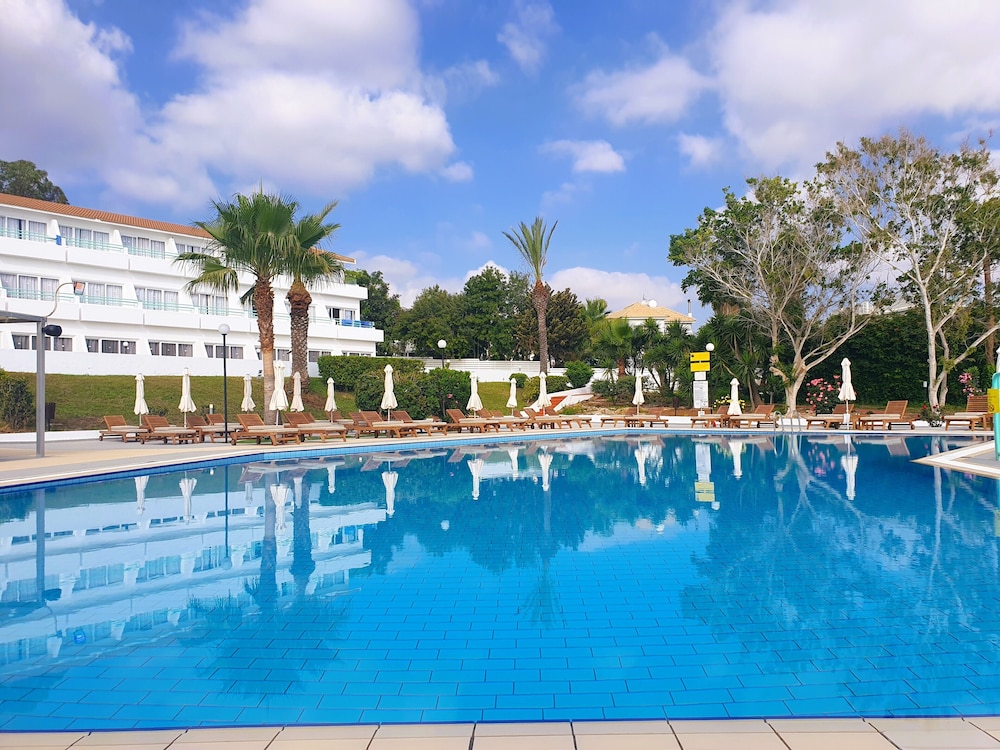 Adelais Bay Hotel — Swimming pool in Protaras, Famagusta Region