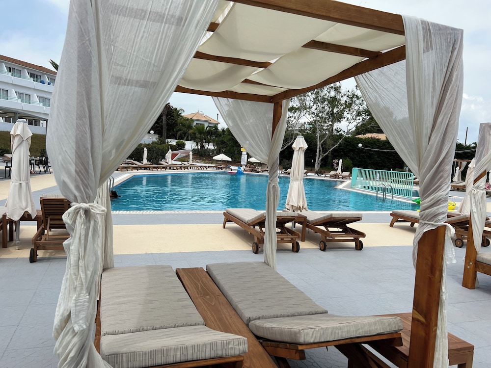 Adelais Bay Hotel — Swimming pool in Protaras, Famagusta Region