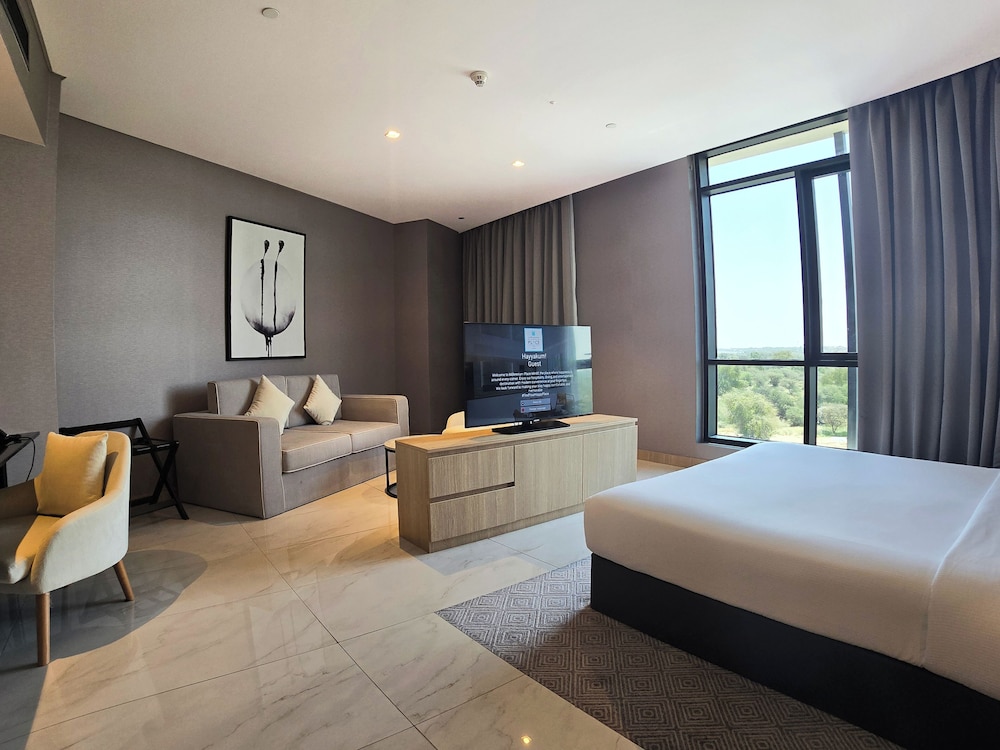 Millennium Place Mirdif Hotel — Hotel rooms in Dubai