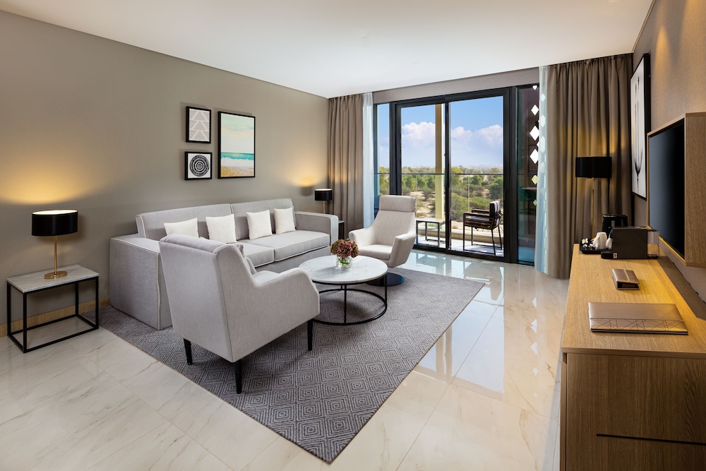 Millennium Place Mirdif Hotel — Hotel rooms in Dubai