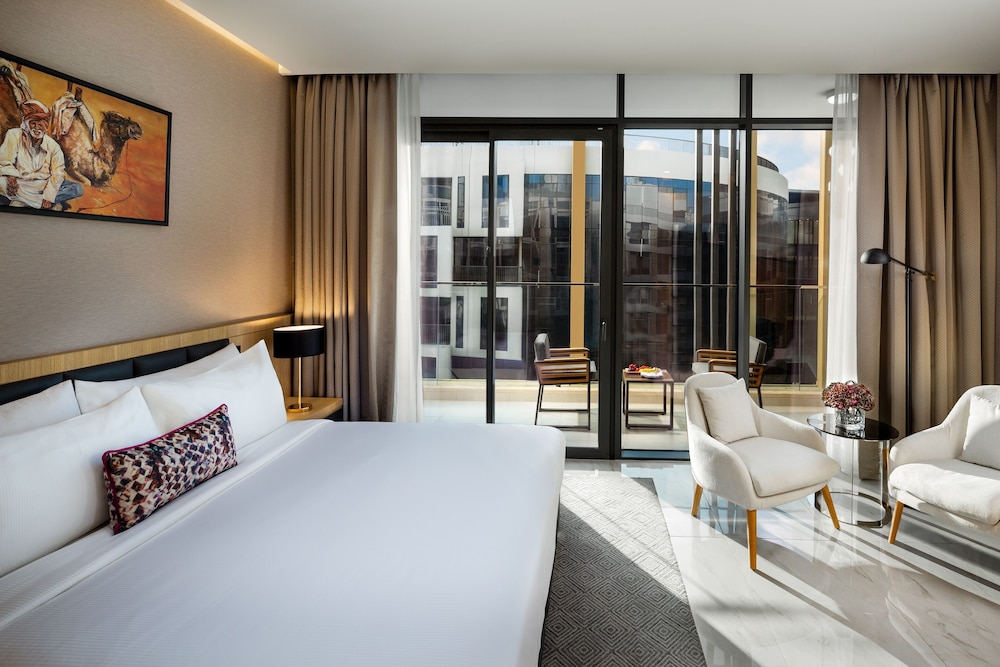 Millennium Place Mirdif Hotel — Hotel rooms in Dubai