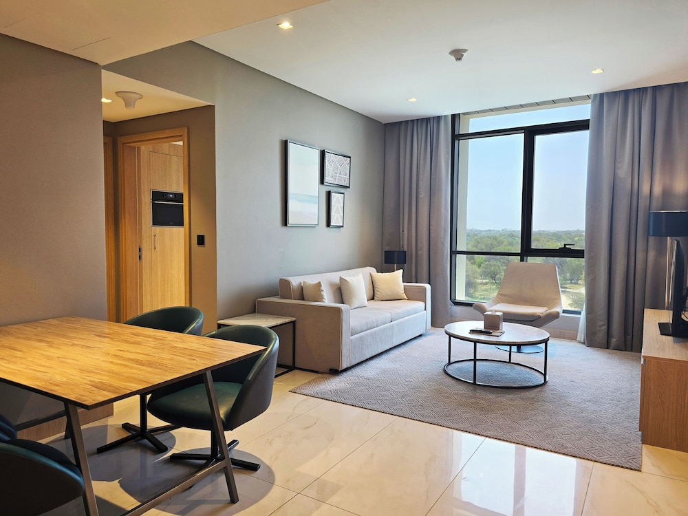 Millennium Place Mirdif Hotel — Hotel rooms in Dubai